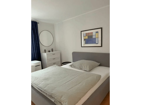 Comfy room  in the heart of Nordend - Za iznajmljivanje