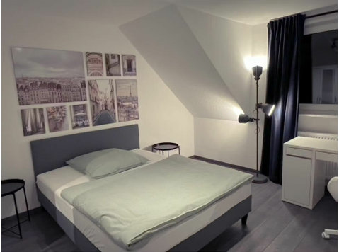 Cozy room in Willy-Brandt-Platz - For Rent