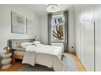 Exclusive 1 bedroom apartment in the heart of Nordend,… - 임대