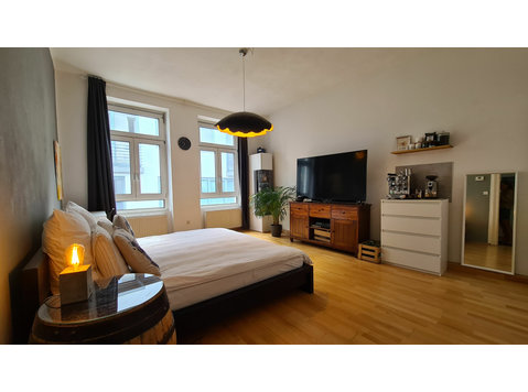 Fantastisches 2-Zimmer Apartment im Herzen von Frankfurt - Zu Vermieten
