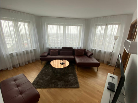 Fashionable & beautiful apartment in Frankfurt am Main - In Affitto