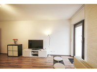 Fully Furnished Apartment in a relaxing setting in… - À louer