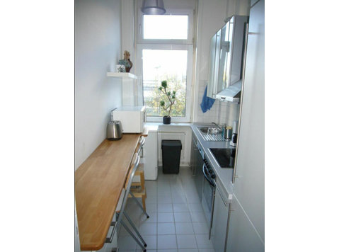 Gorgeous and charming studio in Frankfurt am Main - For Rent