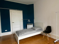 High-quality apartment in an old building in Frankfurt… - K pronájmu