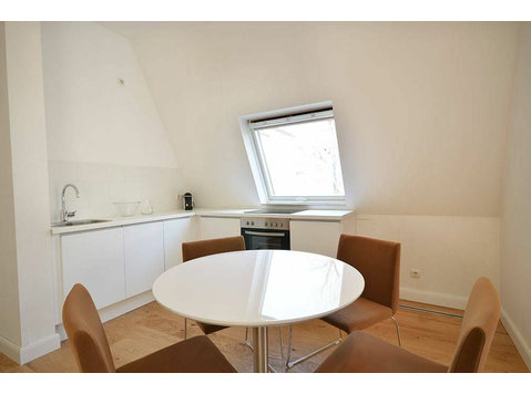 High quality, fully equipped city apartment for interim… - Izīrē