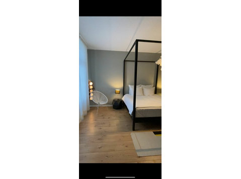 Stilvolles, helles Studio - super Aussicht! - Zu Vermieten