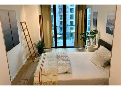 Luxury Apartment with Concierge, Rooftop & Gym - За издавање