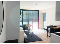 Luxury apartment+Concierge+gym+parking and rooftop access… - À louer