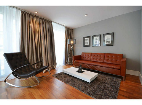 Luxuriös möbliertes und geräumiges Serviced Apartment… - Zu Vermieten