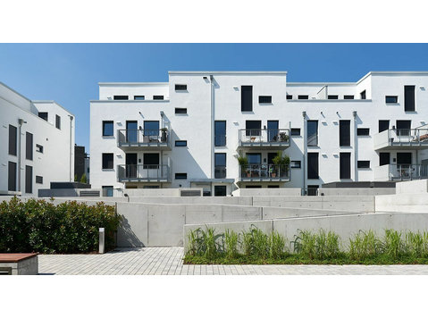 Modernes Studio-Apartment in Frankfut-Riedberg - Zu Vermieten