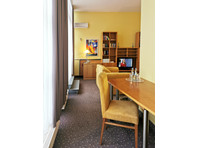 Neat and nice suite with weekly cleaning in Frankfurt am… - For Rent