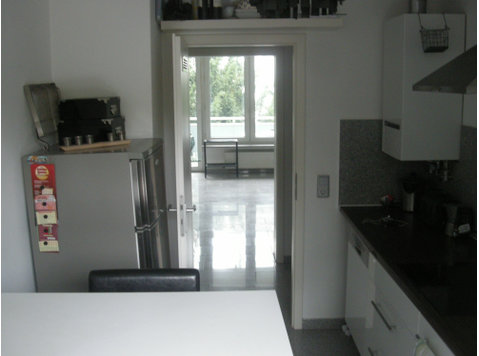 Neat, gorgeous suite in Frankfurt am Main - For Rent