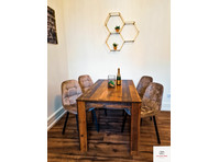 Newly Renovated, Fantastic Apartment in Top location… - K pronájmu
