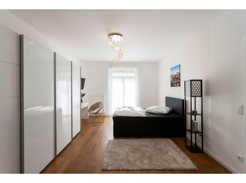 Newly renovated 3-room apartment in Frankfurt am Main - Do wynajęcia