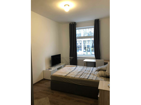 SHARED FLAT: Bright home in Frankfurt am Main - For Rent