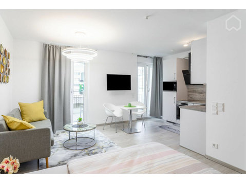 Top Apartment mit großem Balkon - For Rent