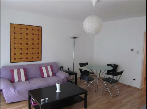 Very nice and cozy 3 room apartment in Frankfurt… - Aluguel