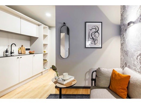 Amelia-Mary-Earhart-Straße - اپارٹمنٹ