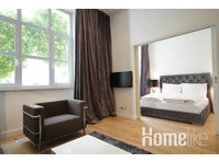 Exclusively furnished serviced apartment for your temporary… - 公寓