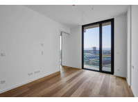 Luxury 2-Room Apartment with perfect balcony view over… - Appartementen
