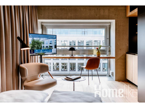 Moderne kamer in de Westend - onlangs geopend - perfect… - Appartementen