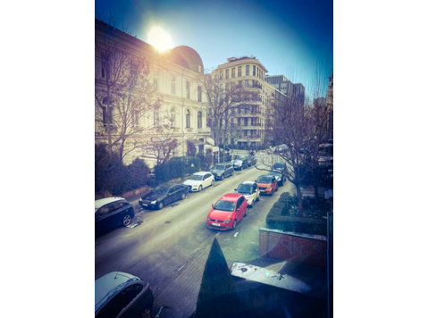 Staufenstraße - குடியிருப்புகள்  
