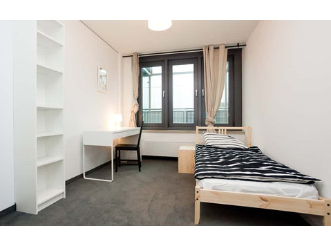 Zimmer in der Weserstraße - Apartemen