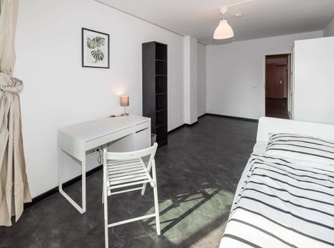 Zimmer in der Weserstraße - Apartemen