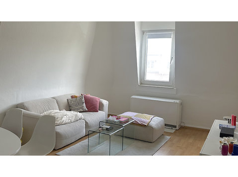 3 ROOM APARTMENT IN FRANKFURT AM MAIN - SACHSENHAUSEN,… - Serviced apartments