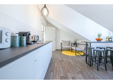 nestup: Zentral | SmartTV | Küche | Boxspringbett - Zu Vermieten