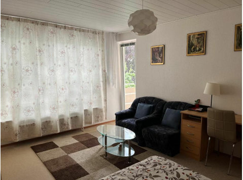 Schöne 2,5 Zi.  City Wohnung in Kassel im Grünen - Zu Vermieten