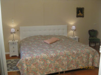 Tasteful apartment for a time in old manor house near… - Ενοικίαση