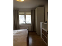 **Bright& large 3-room apartment with balcony in the city… - 空室あり