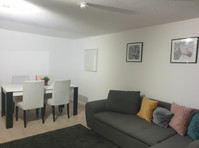 Comfortable apartment in the center of Wiesbaden close to… - Te Huur