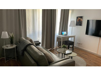 Modern, lovingly furnished home in the middle of Wiesbaden - השכרה