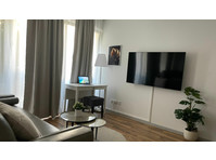 Modern, lovingly furnished home in the middle of Wiesbaden - Til Leie