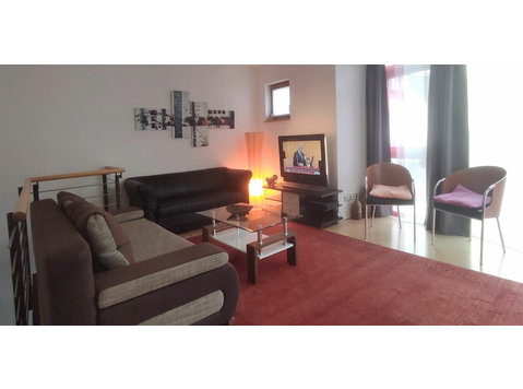Stylish 2 ZKB appartement in Wiesbaden-Dotzheim Home Office -  வாடகைக்கு 