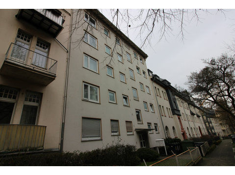 Wiesbaden Wonderland: Your Dream Furnished Apartment Awaits! - Disewakan
