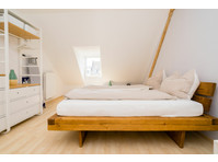 central | cute | calm - wiesbaden attic apartment - برای اجاره