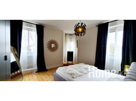 Beautiful, fully furnished apartment in 1st class location - Dzīvokļi
