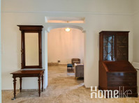 Breathtaking , luxury serviced apartment next to Kurpark - شقق