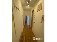 Furnished 1-room apartment with separate kitchen, high… - Leiligheter