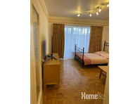 Furnished 1-room apartment with separate kitchen, high… - 公寓