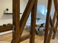 Fully furnished 2 Room Apt Wiesbaden in calm backhouse . - Korterid