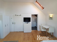 breathtaking, light and fully furnished apartment in first… - Wohnungen