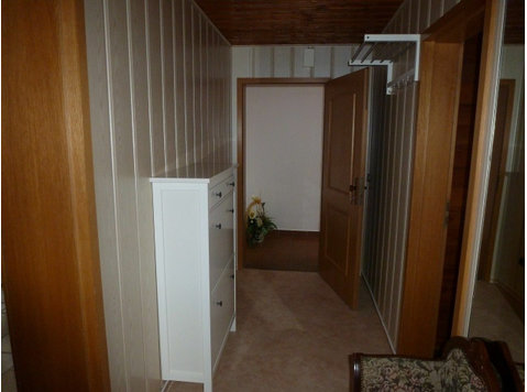 Beautiful, ready-furnished 5-room-apartment in Vorsfelde… - Под наем