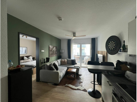 Lovely, modern Flat with balcony and Soundsystem - For Rent