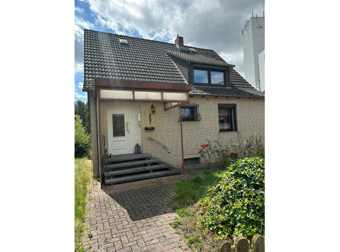 Nice, spacious flat located in Flechtorf - For Rent