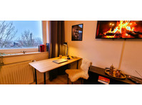 💊 Nigella Apartment directly at Celle main station for 6… - Za iznajmljivanje