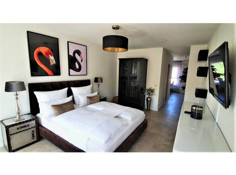 Design Apartment Flamingo - Komplett Möbliert - Zu Vermieten